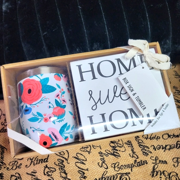 🛒🛍️💥NWT 2 piece gift Set floral tumbler and box sign home sweet home - Picture 1 of 8